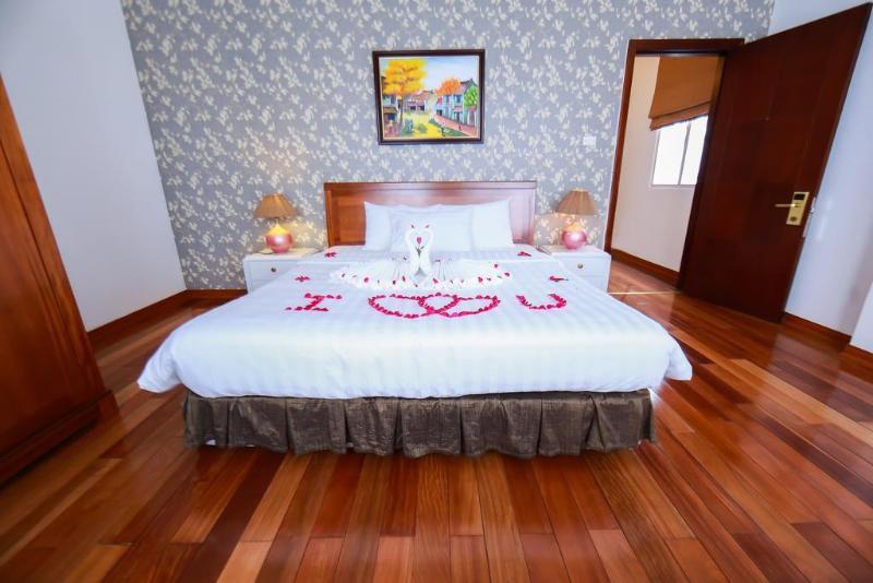 Tran Hotel ハノイ市 エクステリア 写真